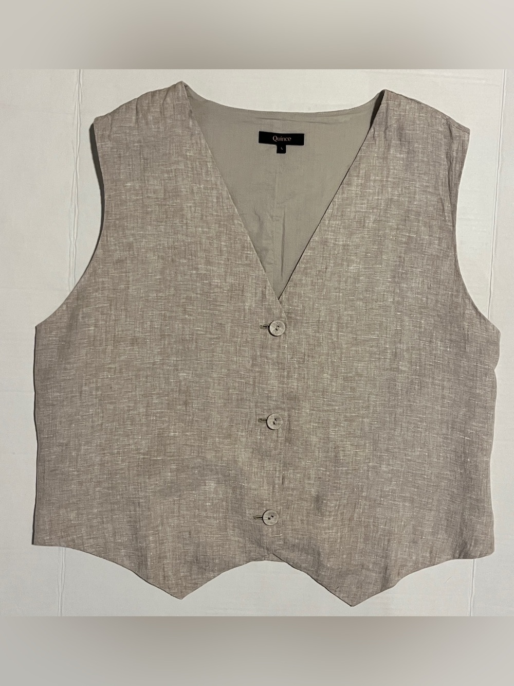 Quince 100% linen beige button front vest woman’s L